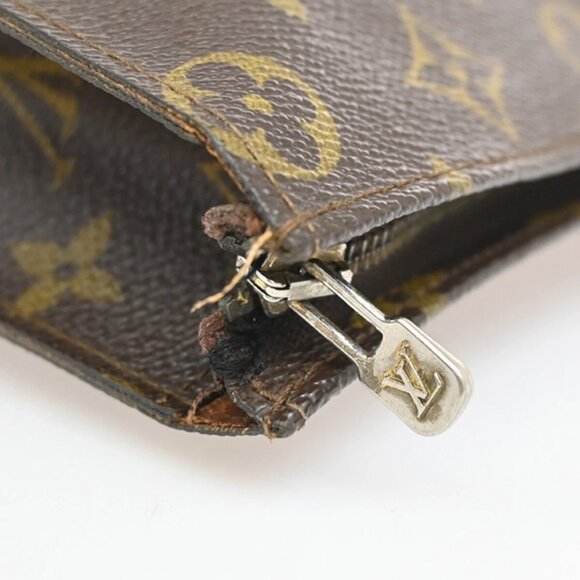 LOUIS VUITTON Poche Toilette 26 Clutch Hand Bag Monogram Leather M47542 04EF116 - Picture 7 of 16